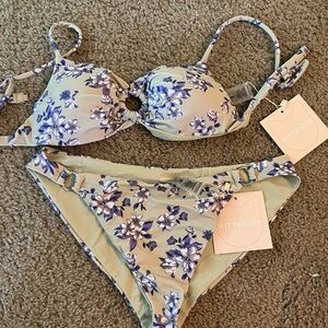 Kittenish Honolulu Floral Swim Suit size M Bottoms size S top